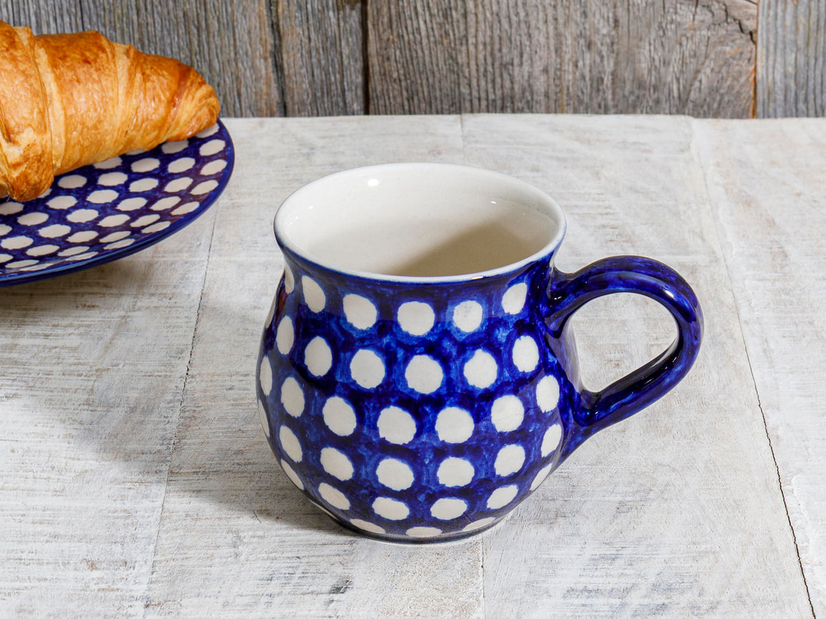 Bauchige Tasse, Becher Keramik blau weiße Punkte