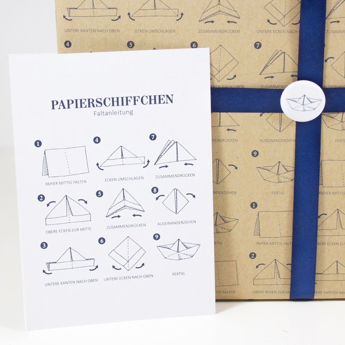 Postkarte Papierschiffchen