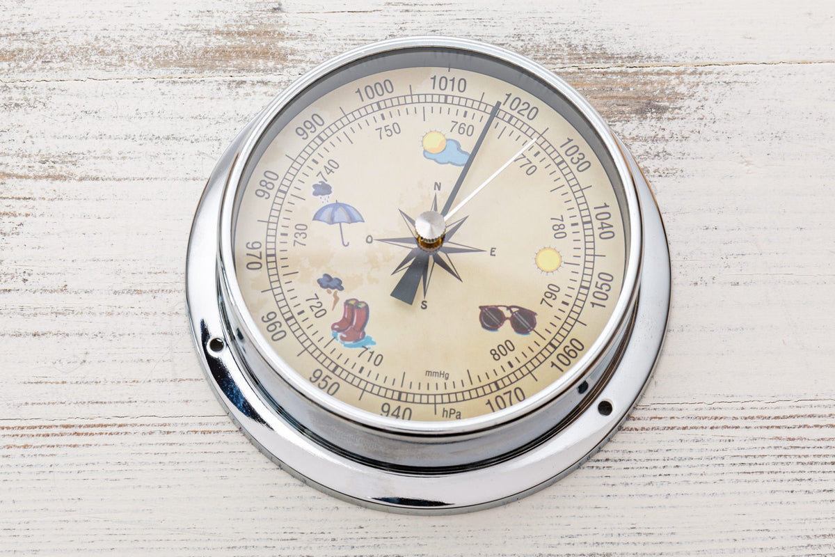Kleines Barometer analog verchromt