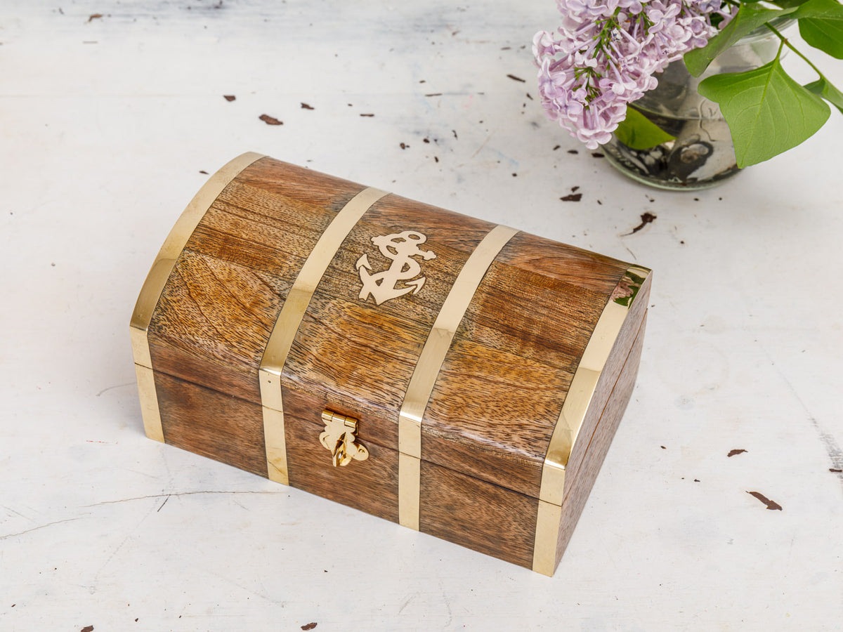 Kleine Schatztruhe Holz 18cm