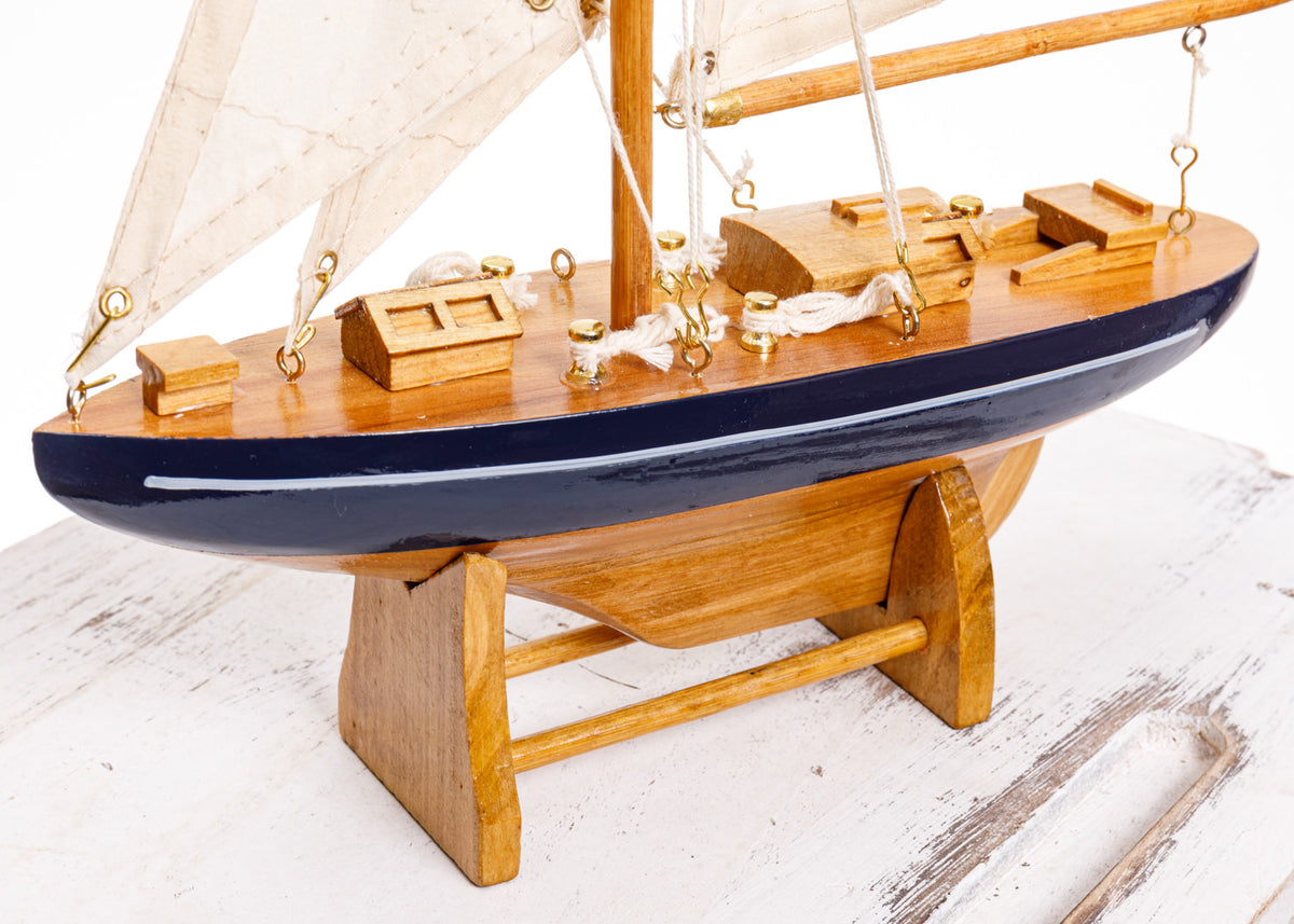 Kleine Deko Segel Yacht