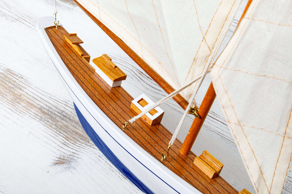 Halbmodell Schiff blau