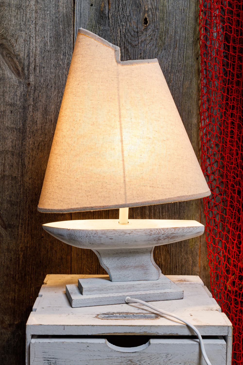 Tischlampe Holz als Segelboot