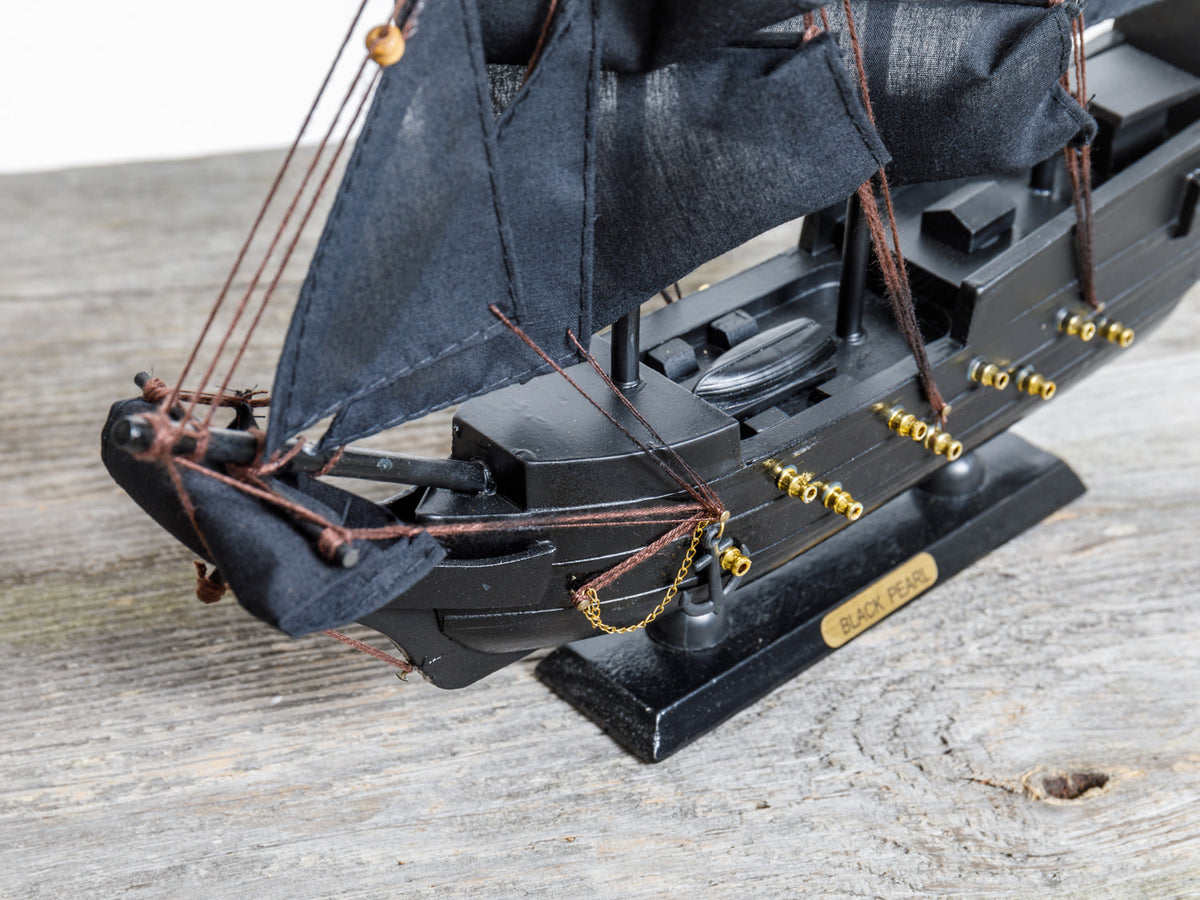 Modell Piratenschiff schwarz Dekoration