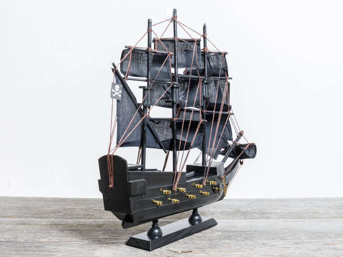 Modell Piratenschiff schwarz Dekoration