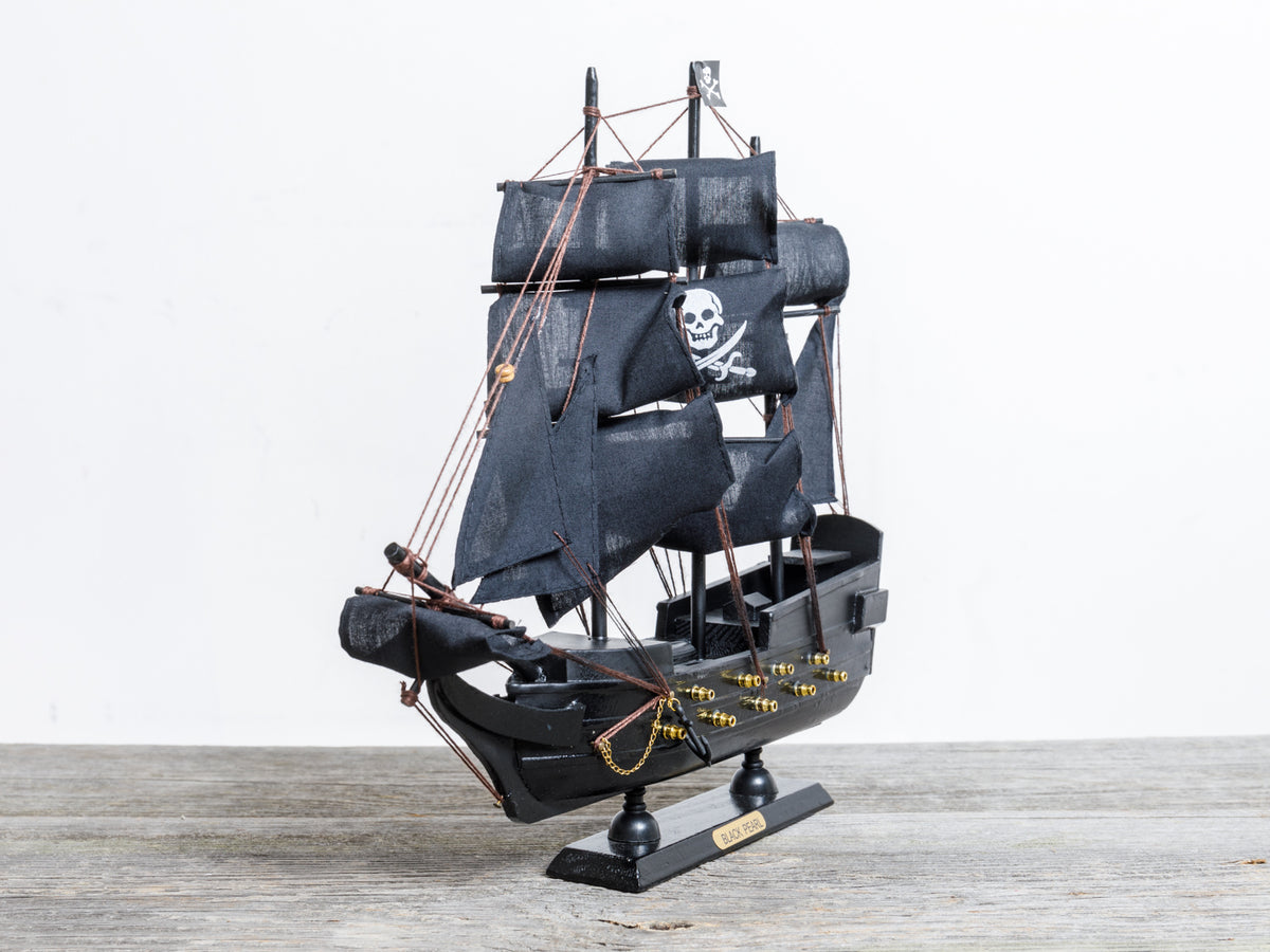 Modell Piratenschiff schwarz Dekoration