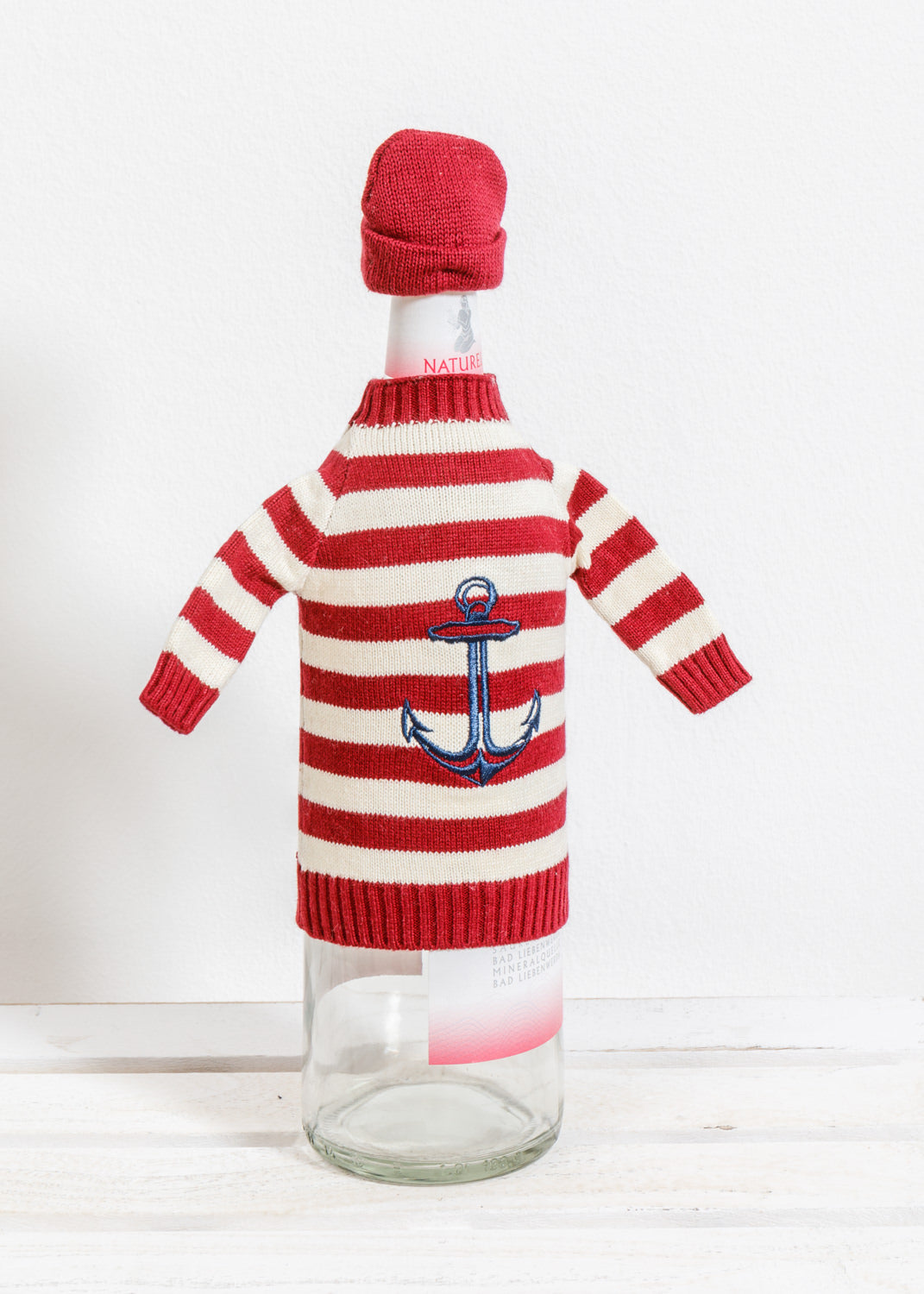 Flaschenpullover Mütze rot Anker