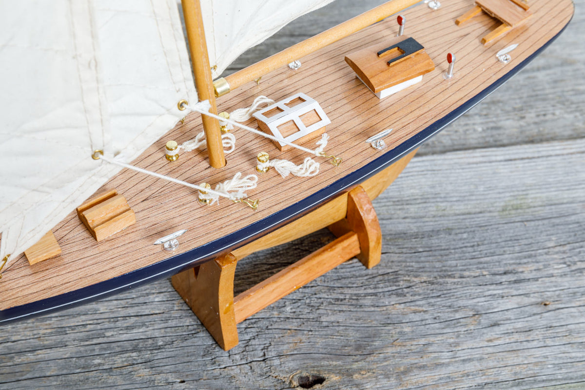 Deko Segelyacht Holz Baumwollsegel 40cm