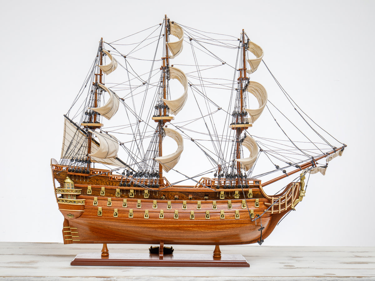 Kriegsschiff Modell Royal Louis