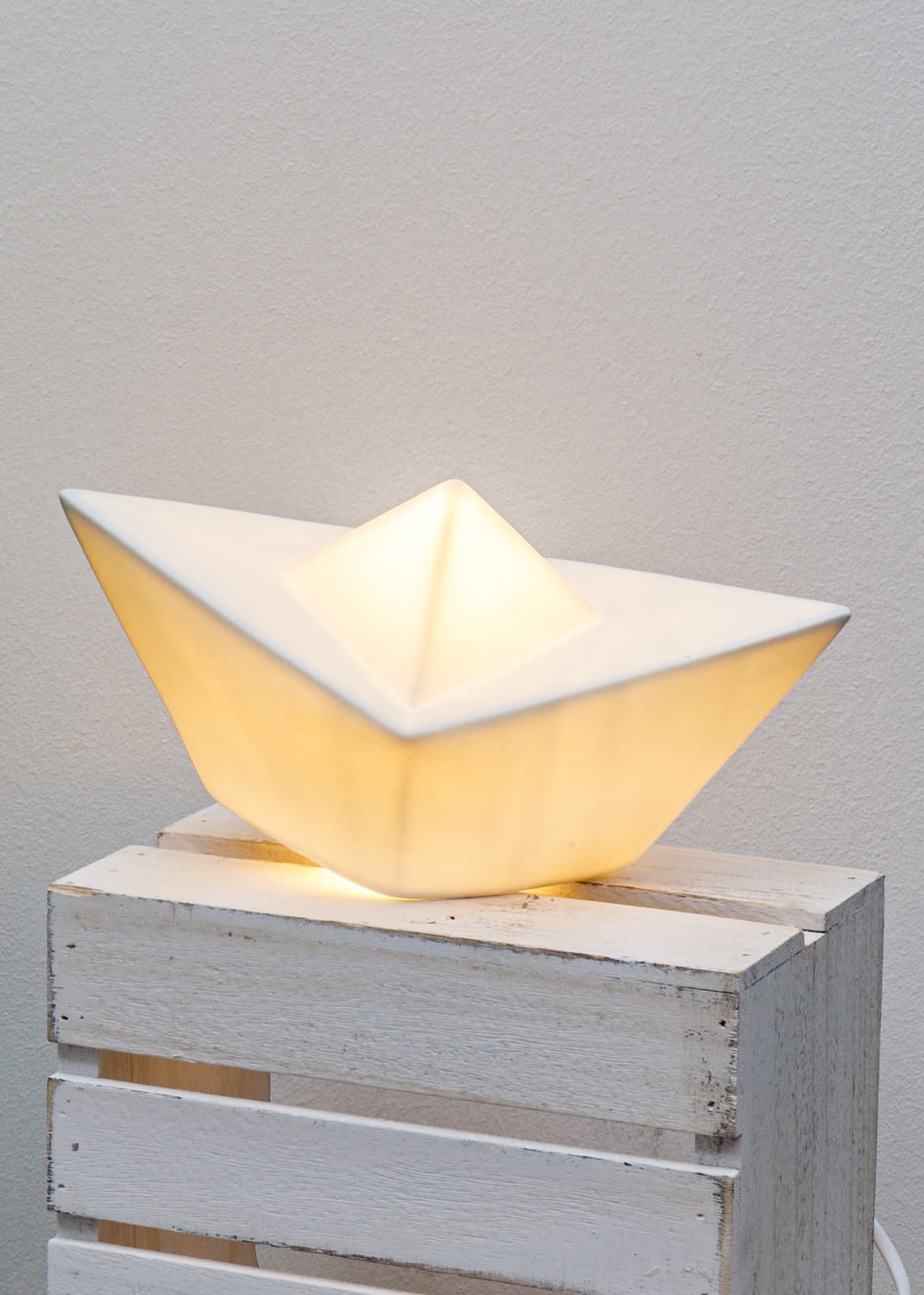 Kleine Tischlampe Schiffsform