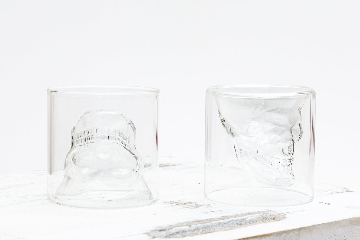 Schnapsglas Totenkopf