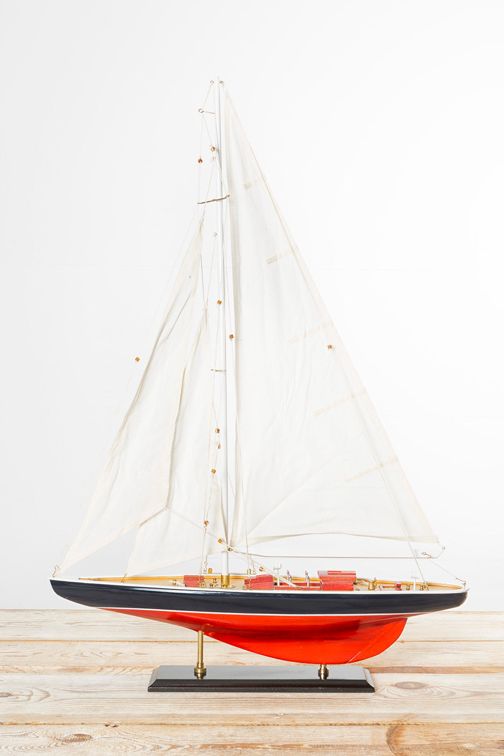 Modell Segelschiff rot, marine