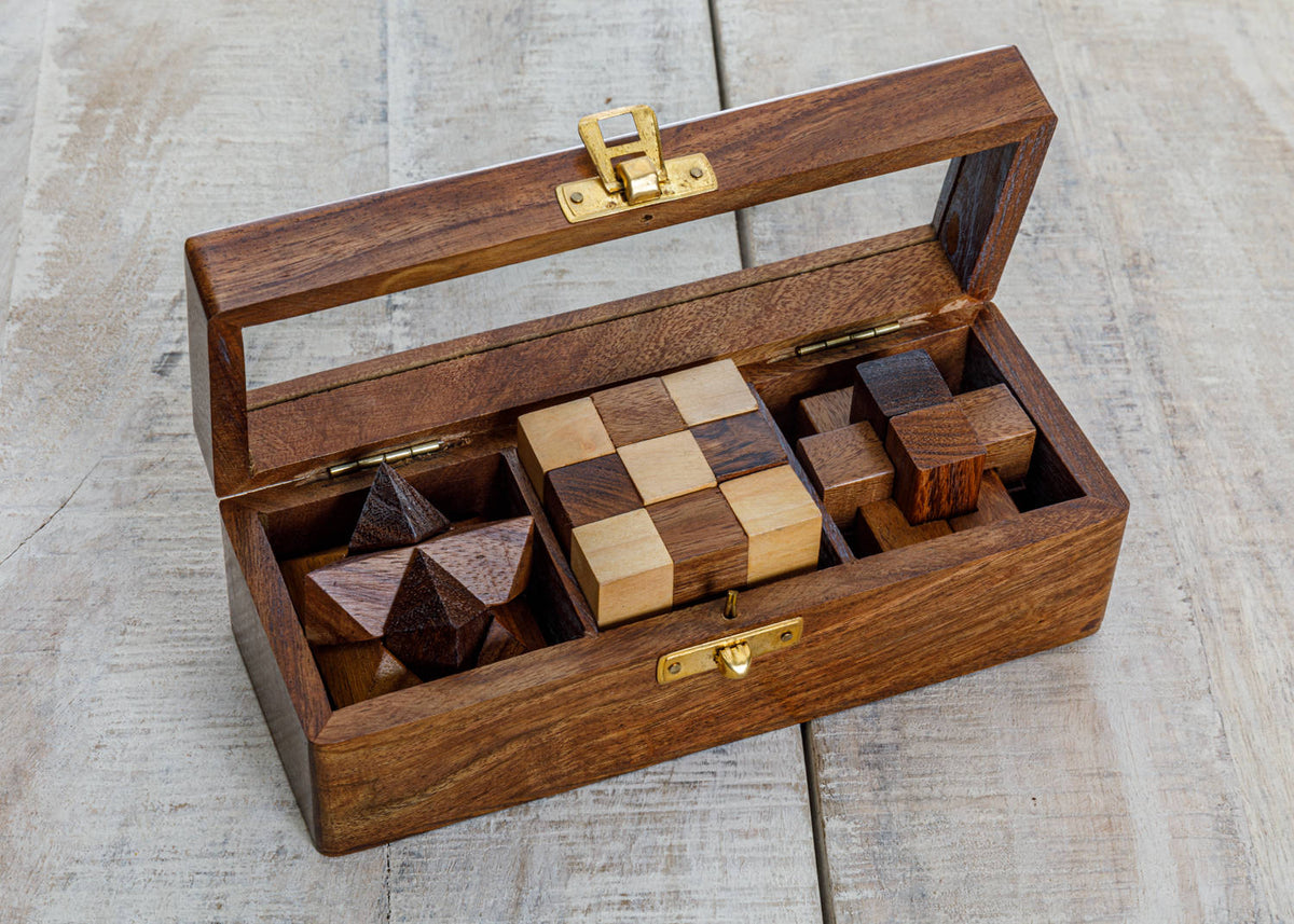 Drei Knobelspiele in der Box